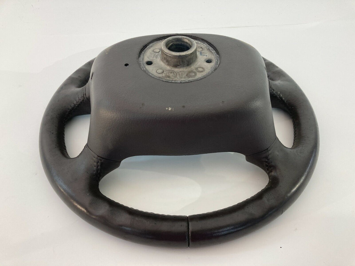 00 01 Audi A6 Quattro 00 01 Audi A6 2.8L V6 Sedan Steering Wheel Assembly OEM