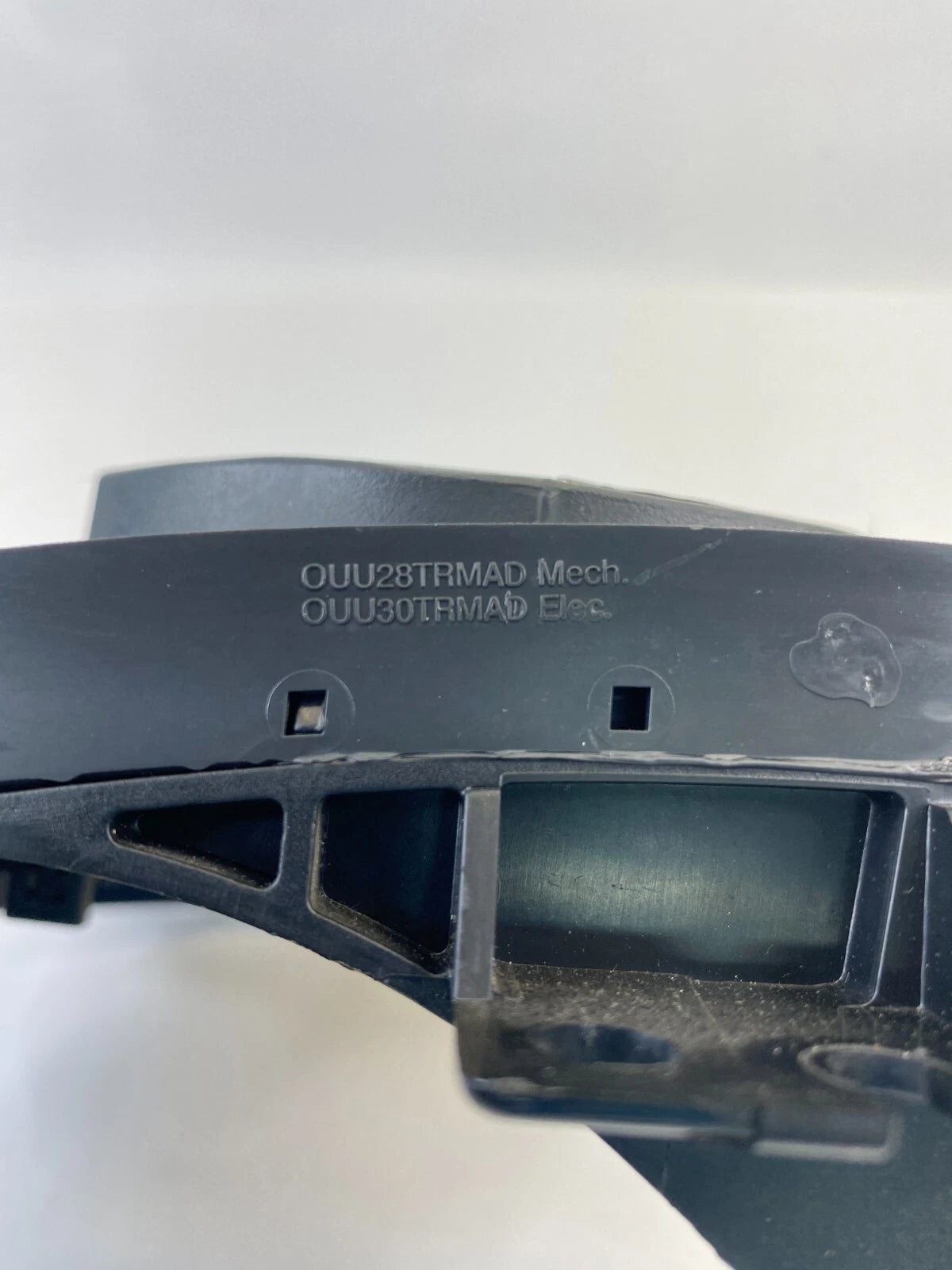 2006-2010 DODGE CHARGER DODGE CHARGER STEERING COLUMN COVER SURROUND OUU28TRMAD