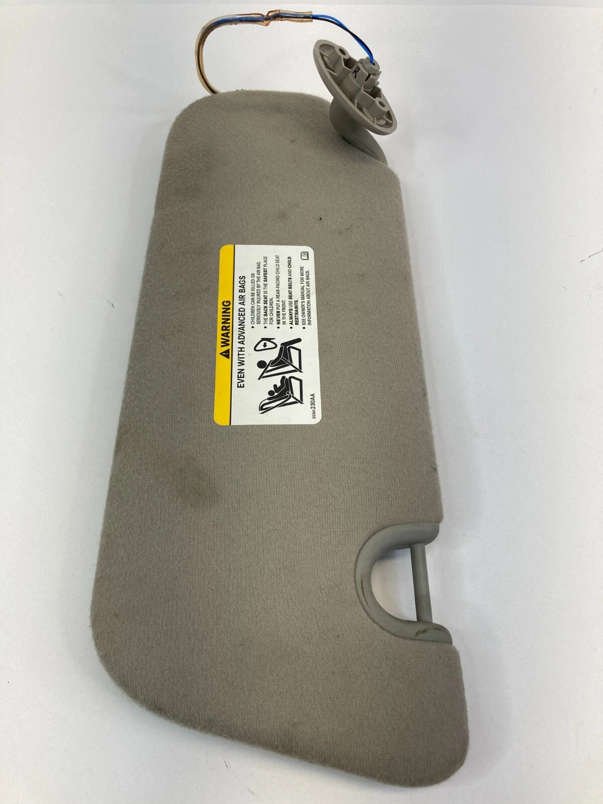 2003 2004 JEEP LIBERTY FRONT RIGHT PASSENGER SUNVISOR SET SUN VISOR SHADE