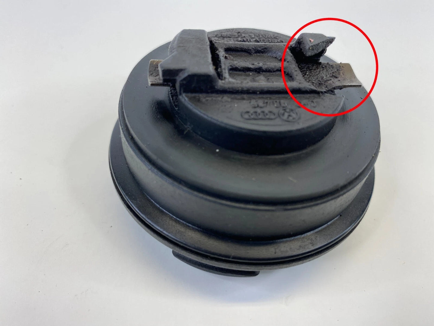 07-18 AUDI A6 QUATTRO 3.0L 24V AWD ENGINE OIL FILLER CAP LID COVER 079103485 OEM