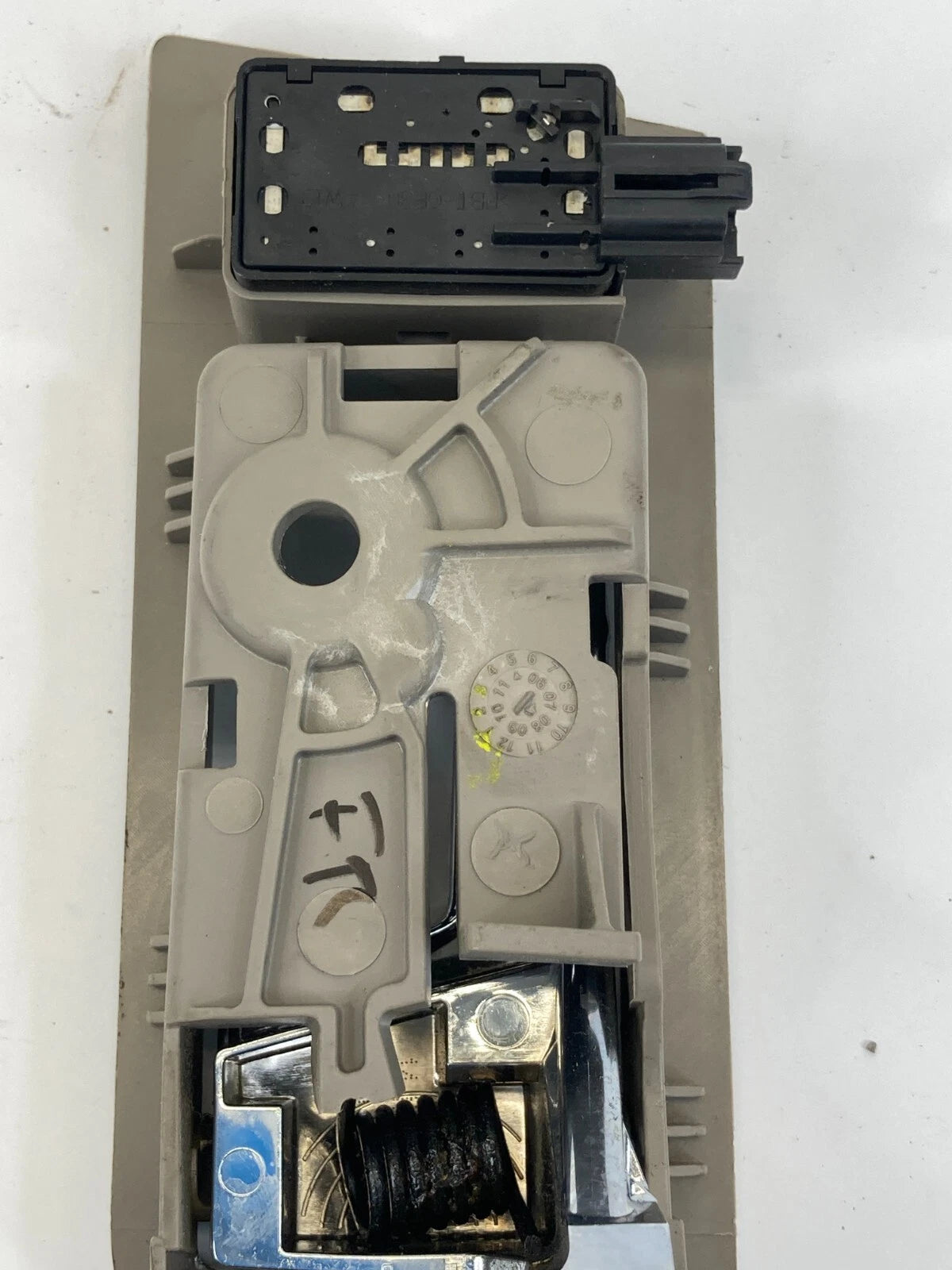 2008-2011 FORD FOCUS FRONT RIGHT SIDE INTERIOR DOOR HANDLE W/ LOCK SWITCH OEM