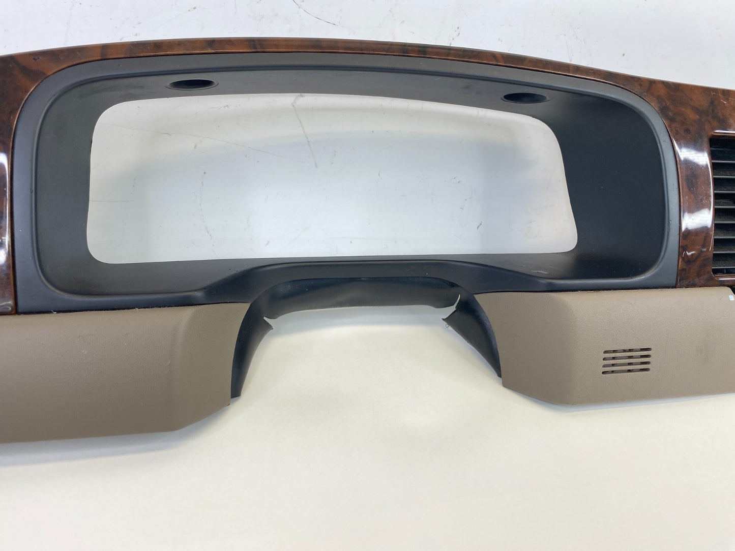 1998-2002 Lincoln Town Car Dash Cluster & Radio Bezel w/ Air Vent F7AH-19893-AAW