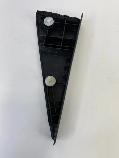 08 09 10 SATURN VUE REAR RIGHT SIDE INTERIOR DOOR CORNER COVER TRIM 96630815 OEM