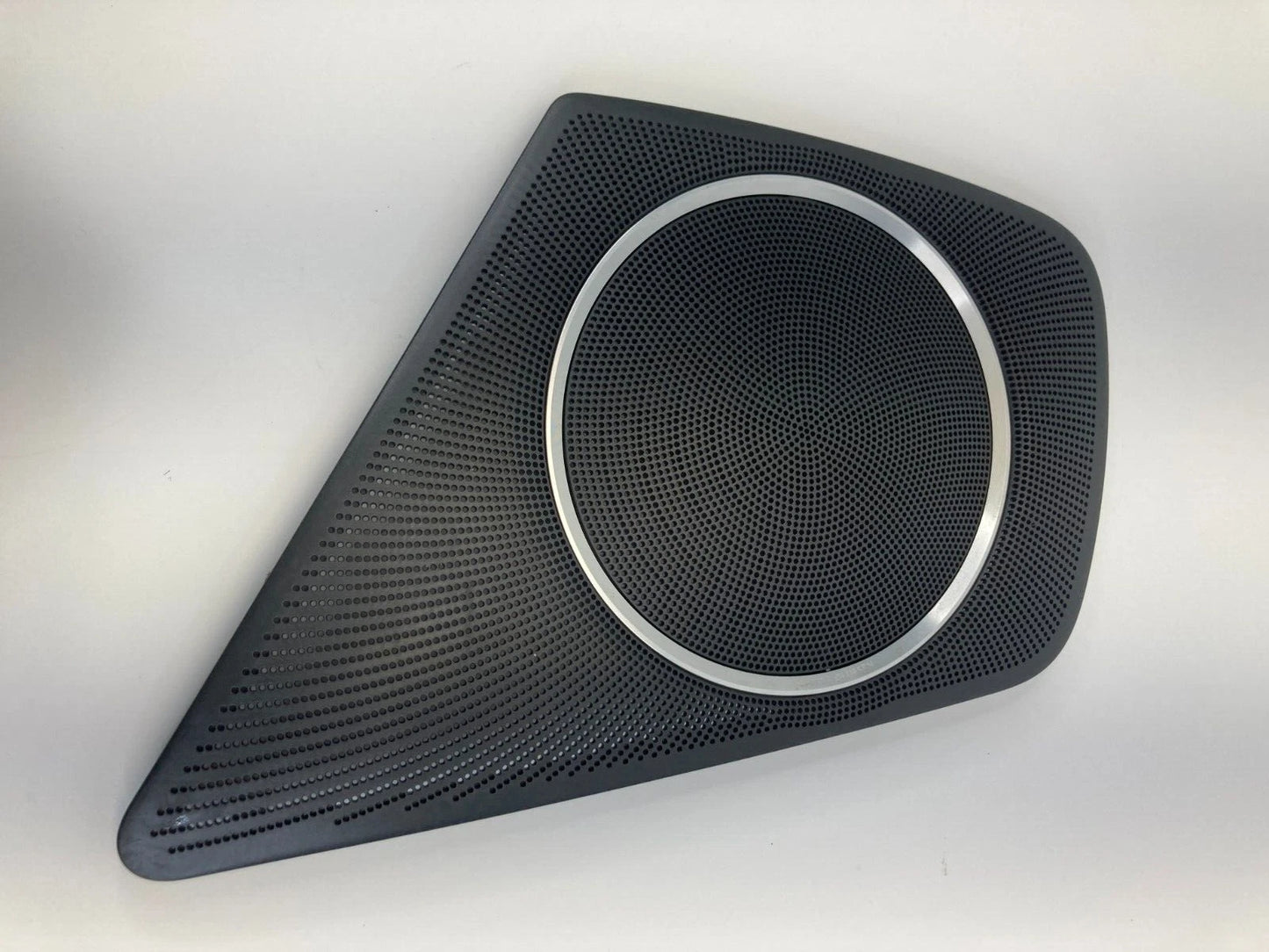 2013-2016 AUDI A4 FRONT LEFT SIDE DOOR PANEL SPEAKER COVER GRILLE 8K0-035-419-A