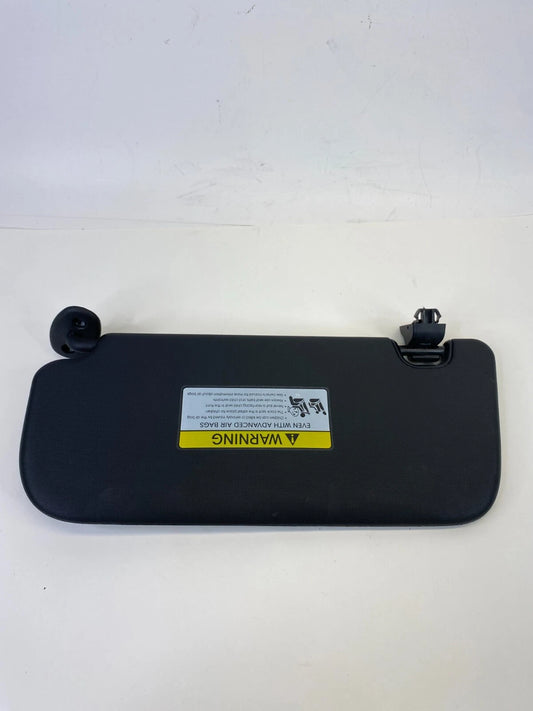 2014-2019 KIA SOUL FRONT RIGHT PASSENGER SIDE SUNVISOR SUN VISOR W/ SUNROOF OEM