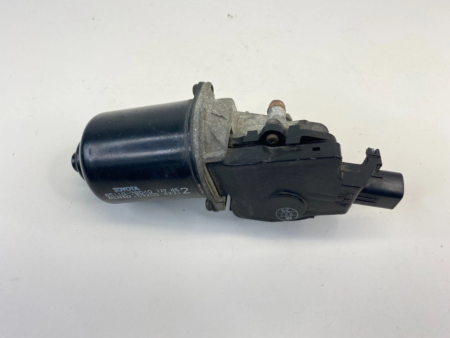 2000 2001 2002 2003 2004 2005 TOYOTA CELICA FRONT WIPER MOTOR 85110-2B040 OEM