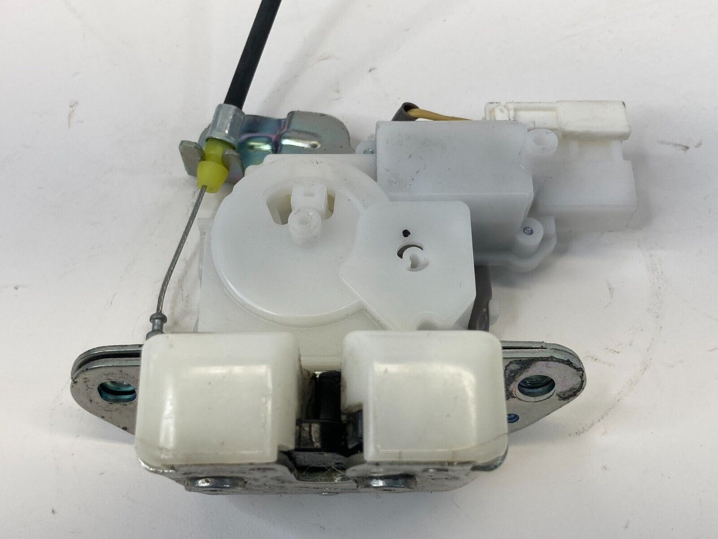 2015 2016 2017 Honda Fit Hatchback Rear Trunk Latch Lock Actuator Release OEM