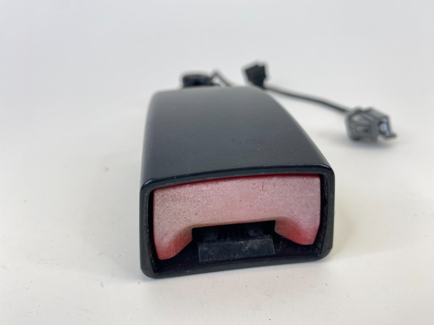 11 12 13 14 Dodge Avenger Front Right Passenger Seat Belt Buckle 22812207 OEM