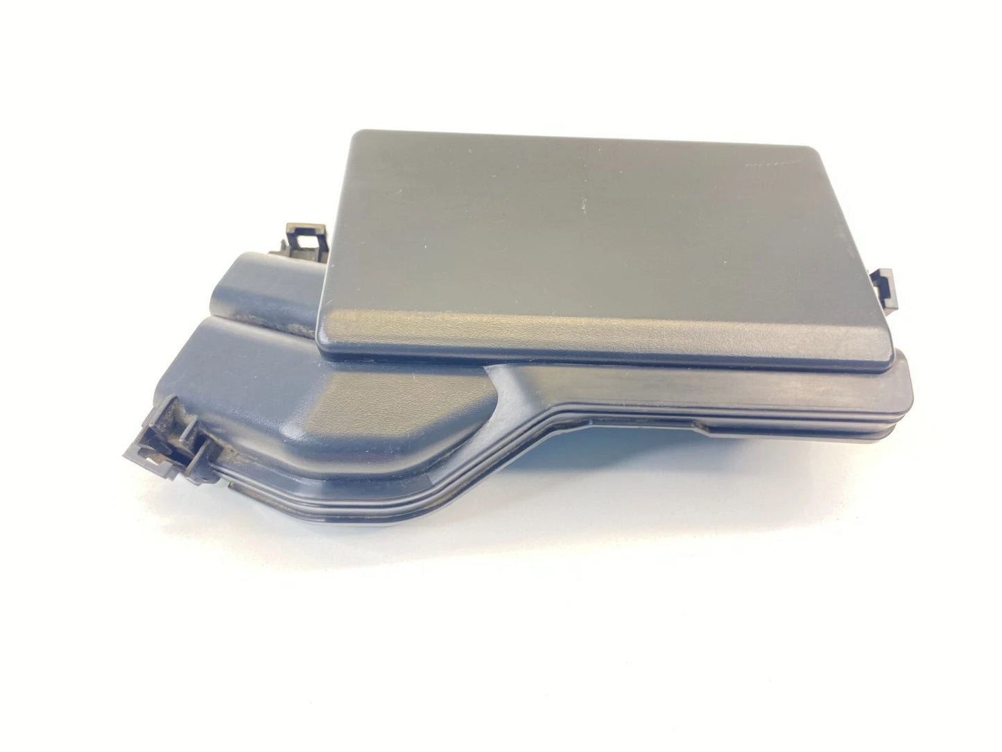 2012-2014 NISSAN VERSA ENGINE ROOM FUSE BOX COVER LID PROTECTOR OEM 284B81HA0A