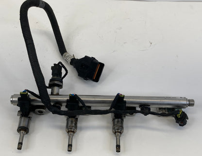 2012-2016 Kia Soul 12-17 Rio 1.6L L4 Fuel Injector Set W/ Rail 35350-2B110 OEM