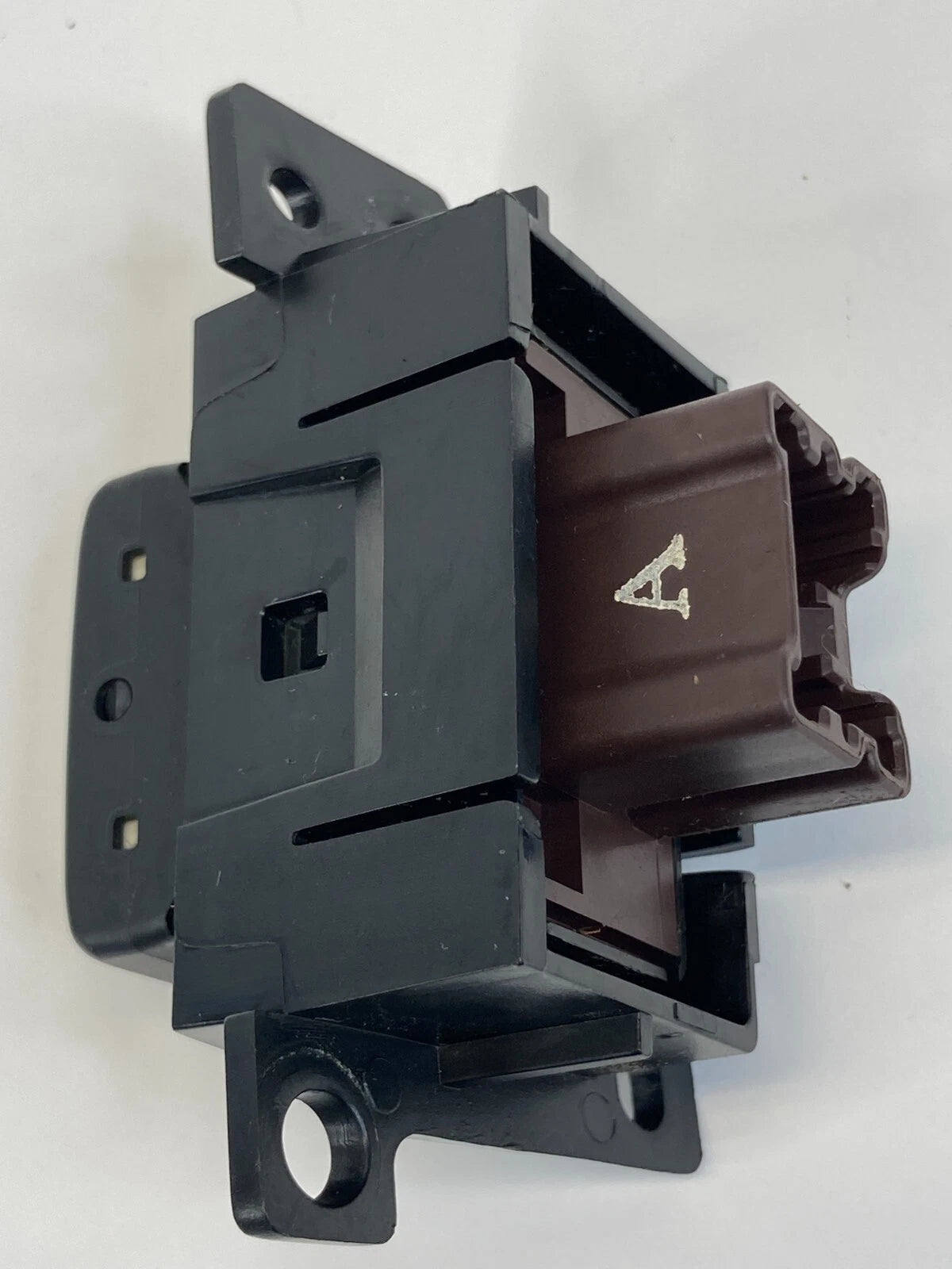 2008-2013 NISSAN ALTIMA RIGHT PASSENGER HEATED HEAT SEAT BUTTON SWITCH OEM