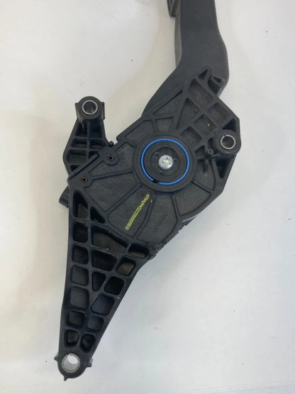 09-16 GMC ACADIA 09-17 ENCLAVE 3.6L AT ACCELERATOR GAS PEDAL SENSOR 25865203 OEM