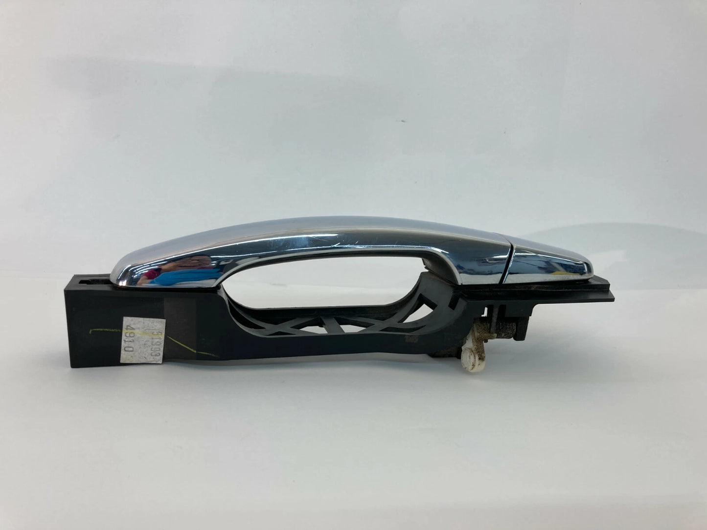 07-10 SATURN OUTLOOK FRONT RIGHT PASSENGER SIDE EXTERIOR DOOR HANDLE ASSEMBLY