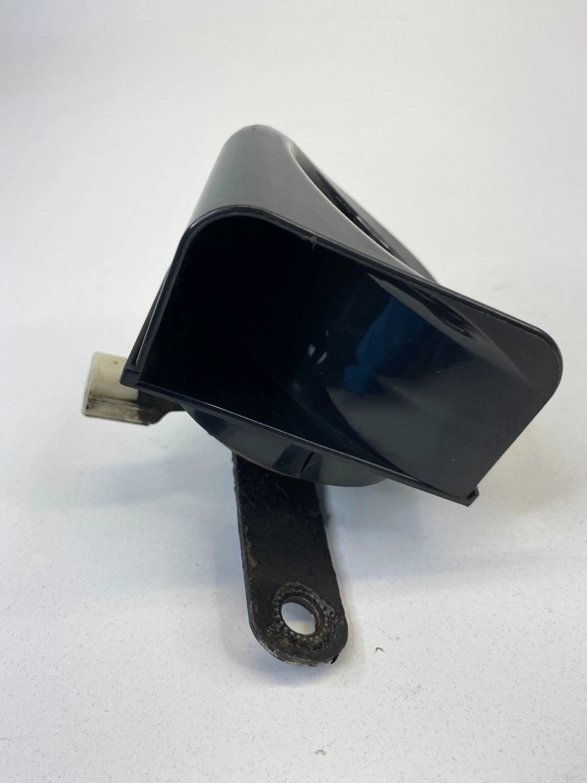 2004-2008 HONDA PILOT HIGH TONE SIGNAL ALARM HORN ASSEMBLY E358943 OEM