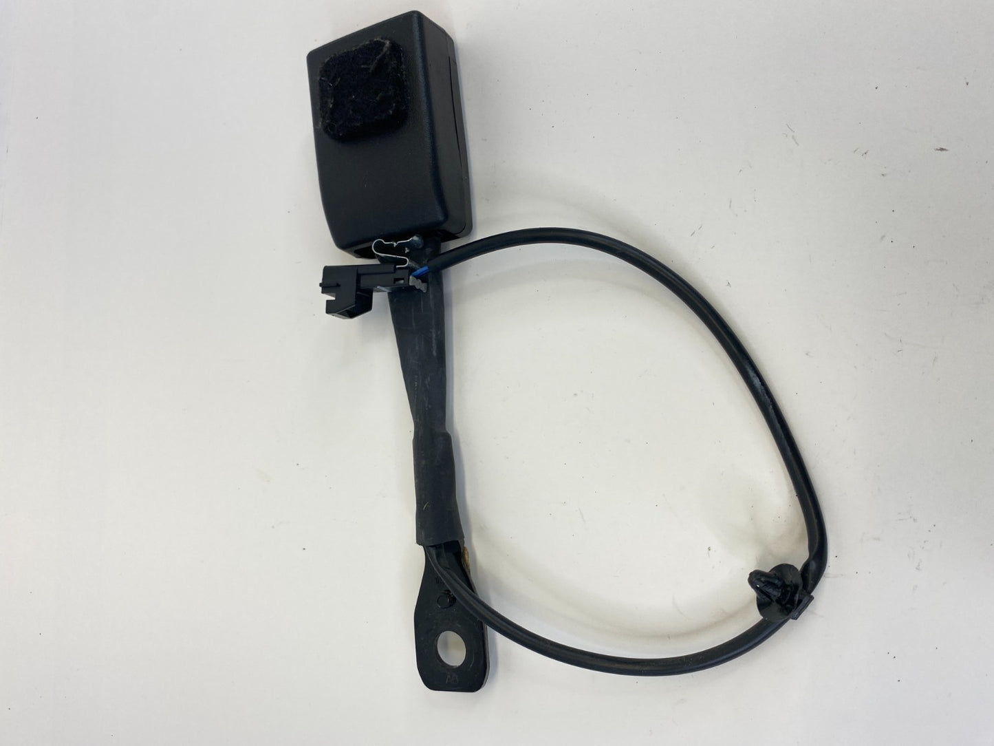 2010-2017 GMC Terrain Equinox Front Right Passenger Side Seat Belt Buckle OEM