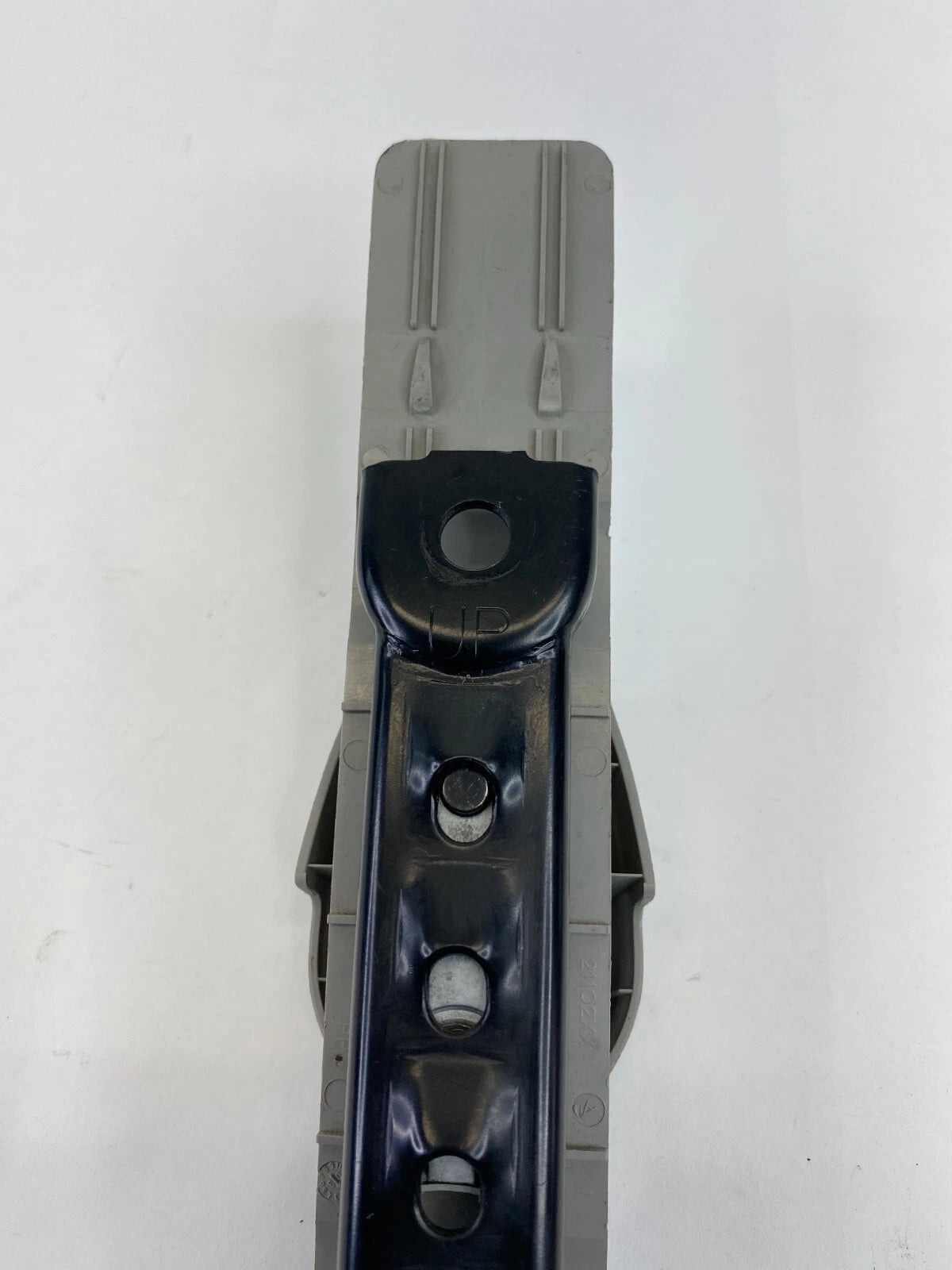 2001 2002 2003 FORD ESCAPE FRONT LEFT DRIVER SIDE SEAT BELT HEIGHT ADJUSTER OEM