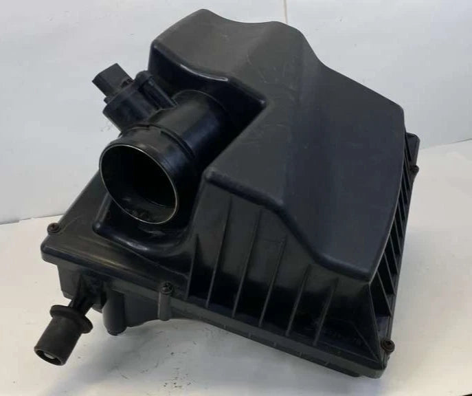2011-2014 CHEVROLET CRUZE 1.8L AIR INTAKE FILTER BOX AIR CLEANER HOUSING OEM