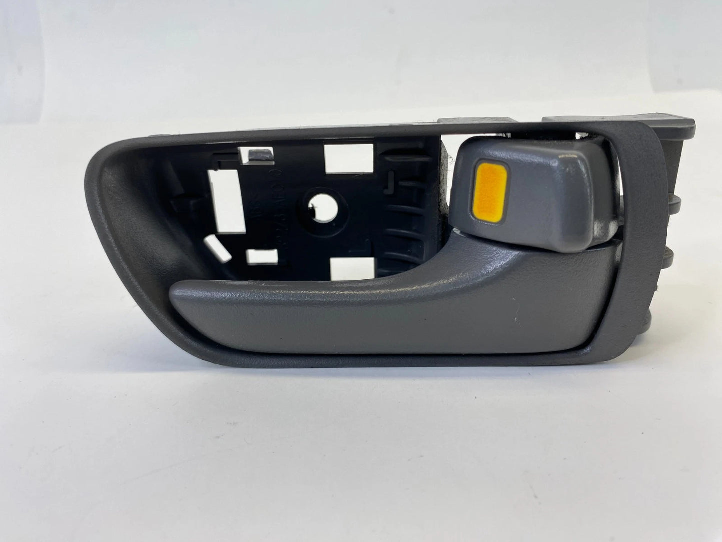 2004-2010 TOYOTA SIENNA CE & LE FRONT RIGHT PASSENGER INTERIOR DOOR HANDLE OEM
