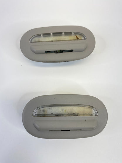 2011-2016 Chrysler Town & Country Front Side Door Courtesy Light Lamp OEM