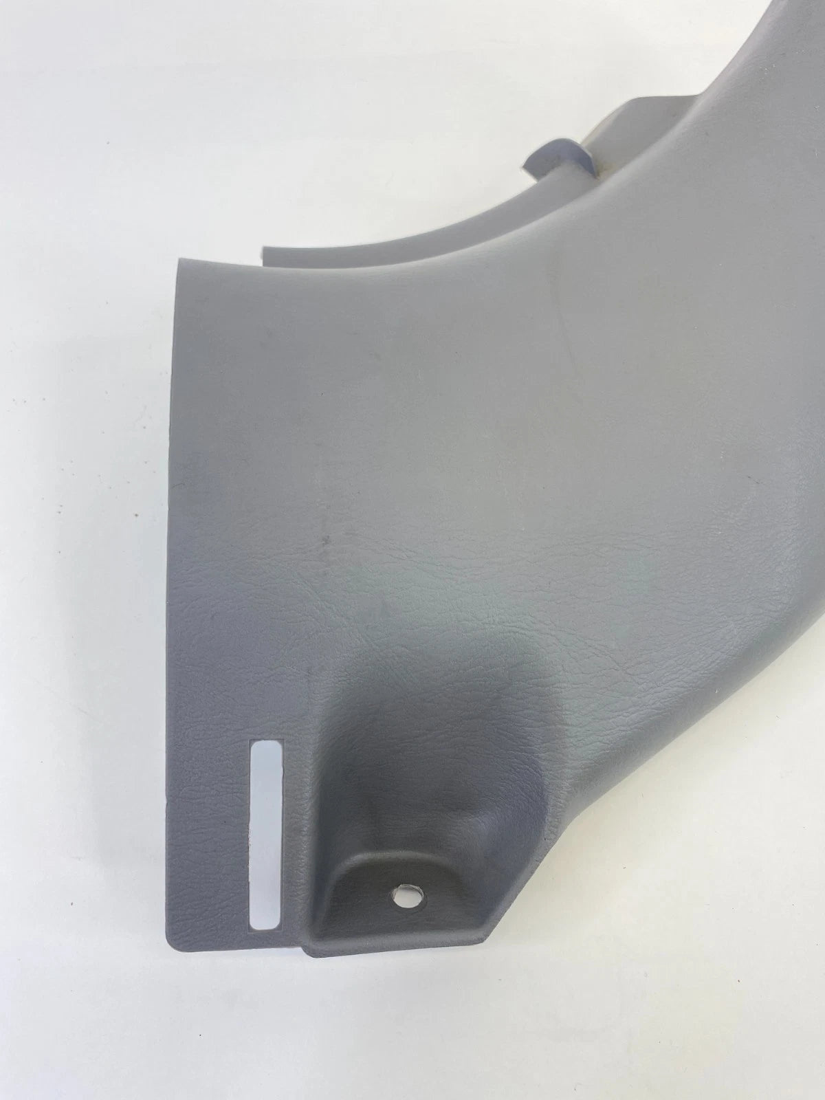 2000-2004 TOYOTA AVALON RIGHT PASSENGER SIDE KICK COWL PANEL COVER 62101-AC030