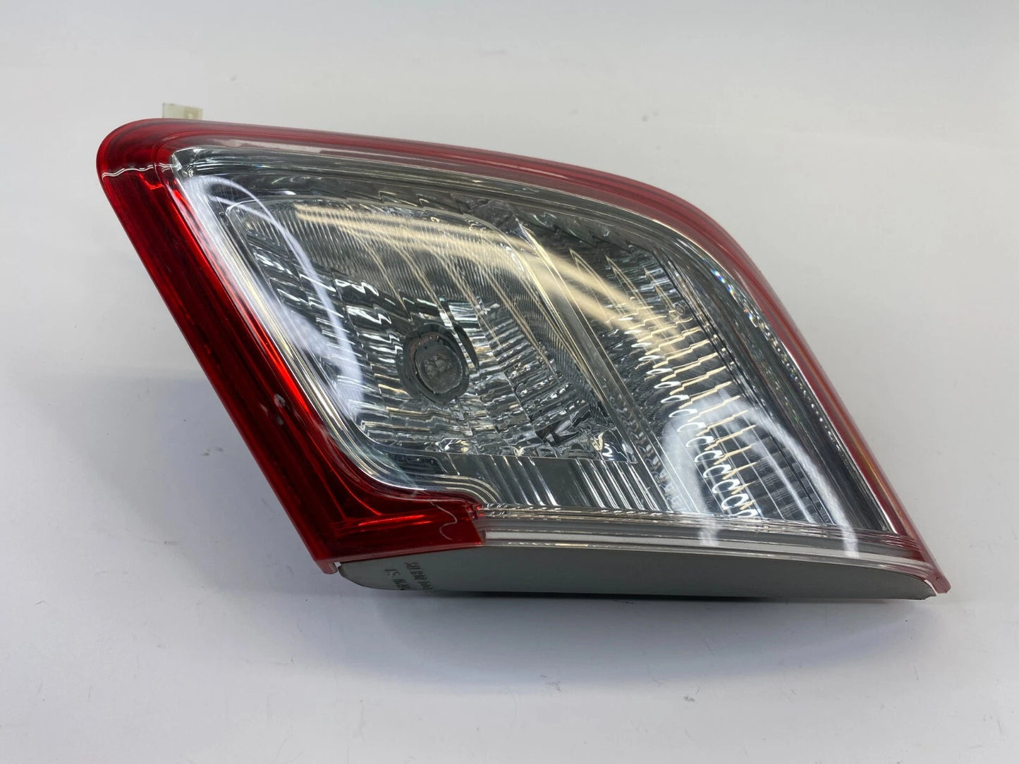 10 11 TOYOTA CAMRY RIGHT PASSENGER INNER TAILLIGHT TAIL LIGHT LAMP 949-531-20