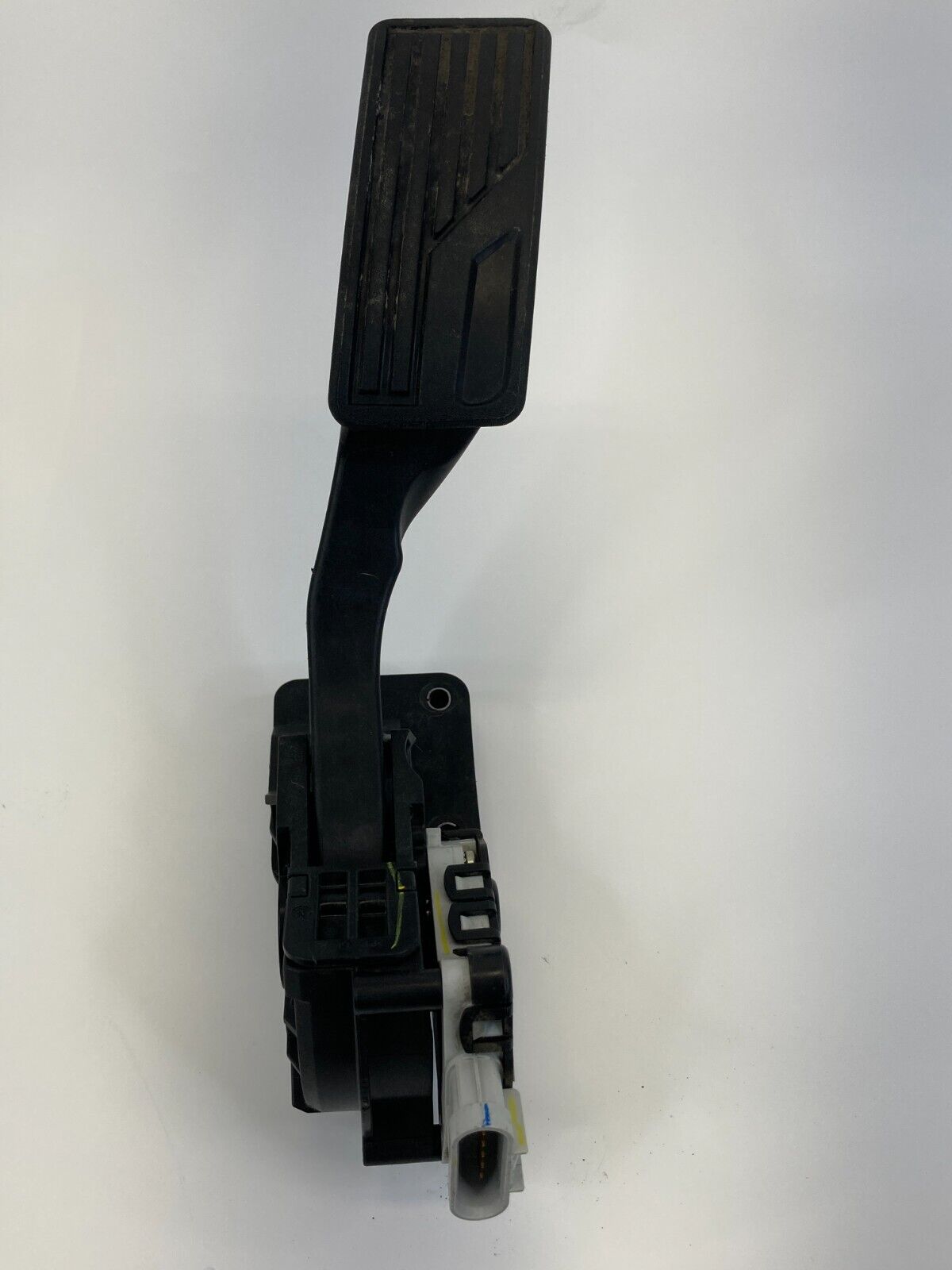 2012 2013 Chevrolet Impala 14-16 Impala Limited Accelerator Pedal Travel Sensor