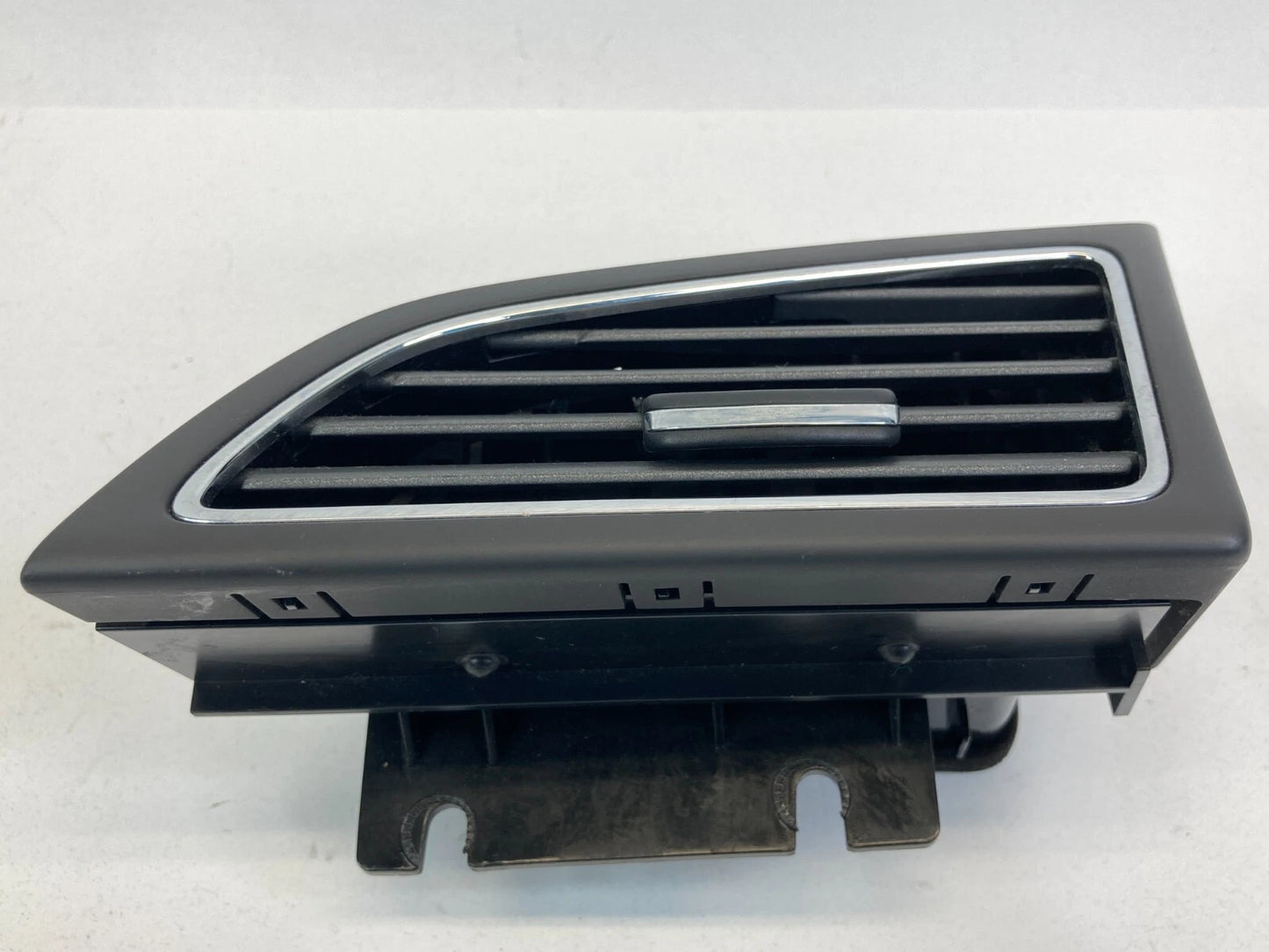 2010-2012 LINCOLN MKT RIGHT SIDE DASH AC AIR VENT GRILLE AE93-74046B30-A OEM