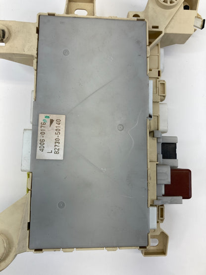 2004-2006 Lexus LS430 4.3L V8 Interior Cabin Right Side Fuse Relay Junction Box