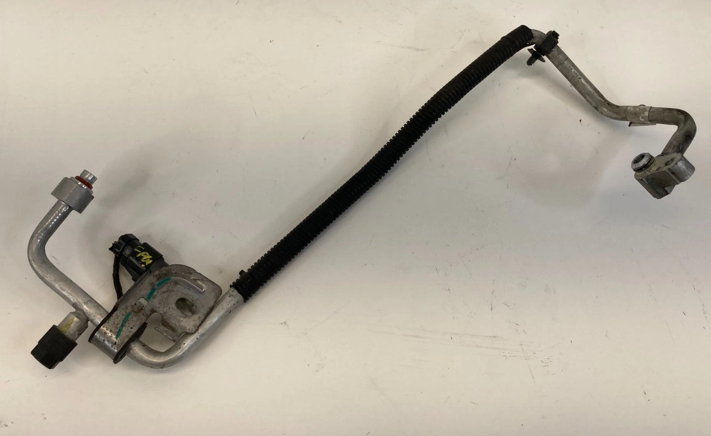 2007-2011 FORD EDGE 3.5L V6 A/T A/C REFRIGERANT DISCHARGE HOSE LINE OEM