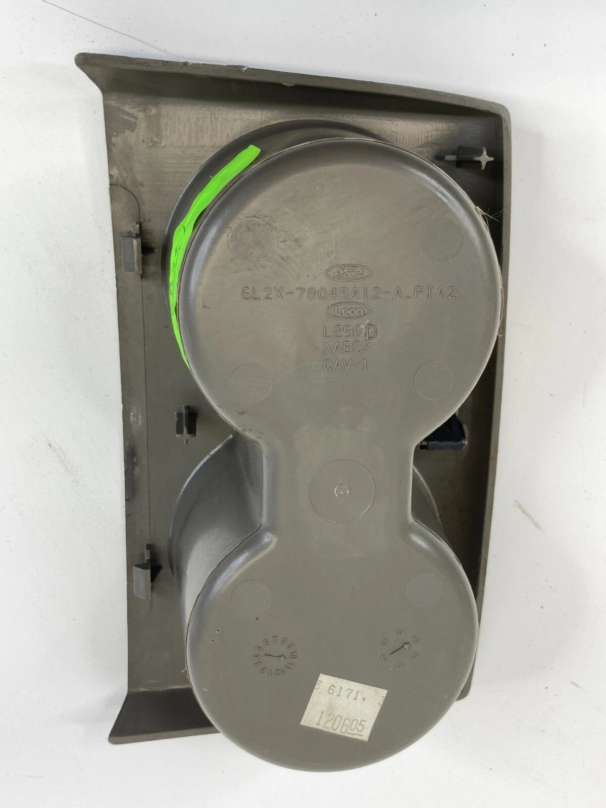 2006-2010 FORD EXPLORER XLT CENTER CONSOLE CUP HOLDER 6L2X-78045A12-A OEM