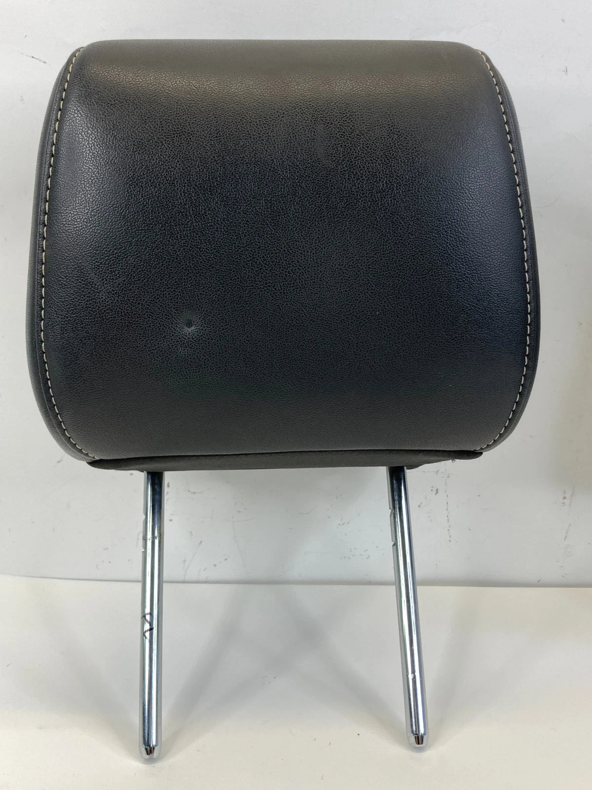 2009-2012 FORD FLEX FRONT LEFT & RIGHT SEAT HEADREST HEAD REST PAIR ASSEMBLY OEM