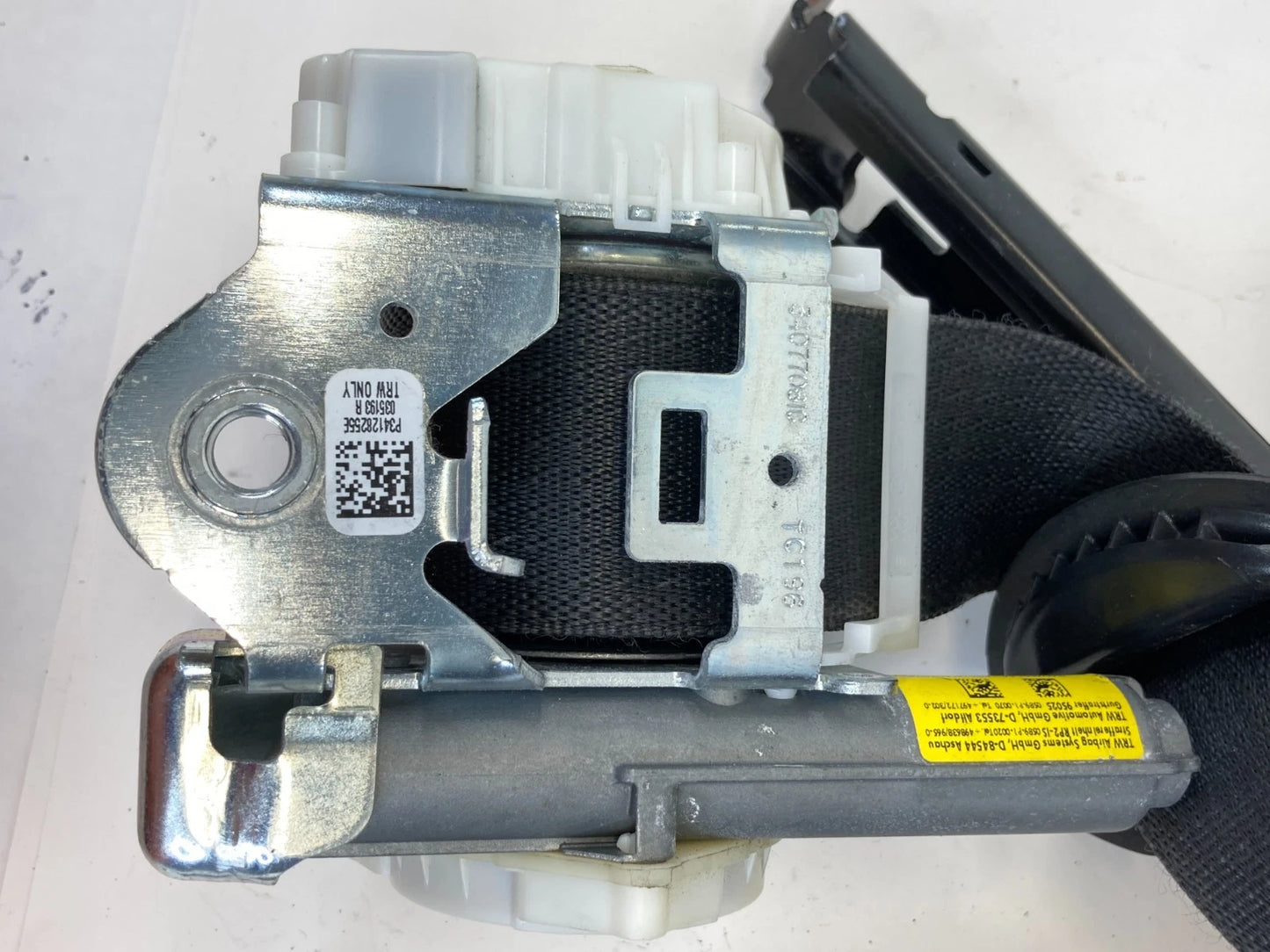 16-19 FORD EXPLORER INTERCEPTOR UTILITY FRONT LEFT SEAT BELT RETRACTOR OEM