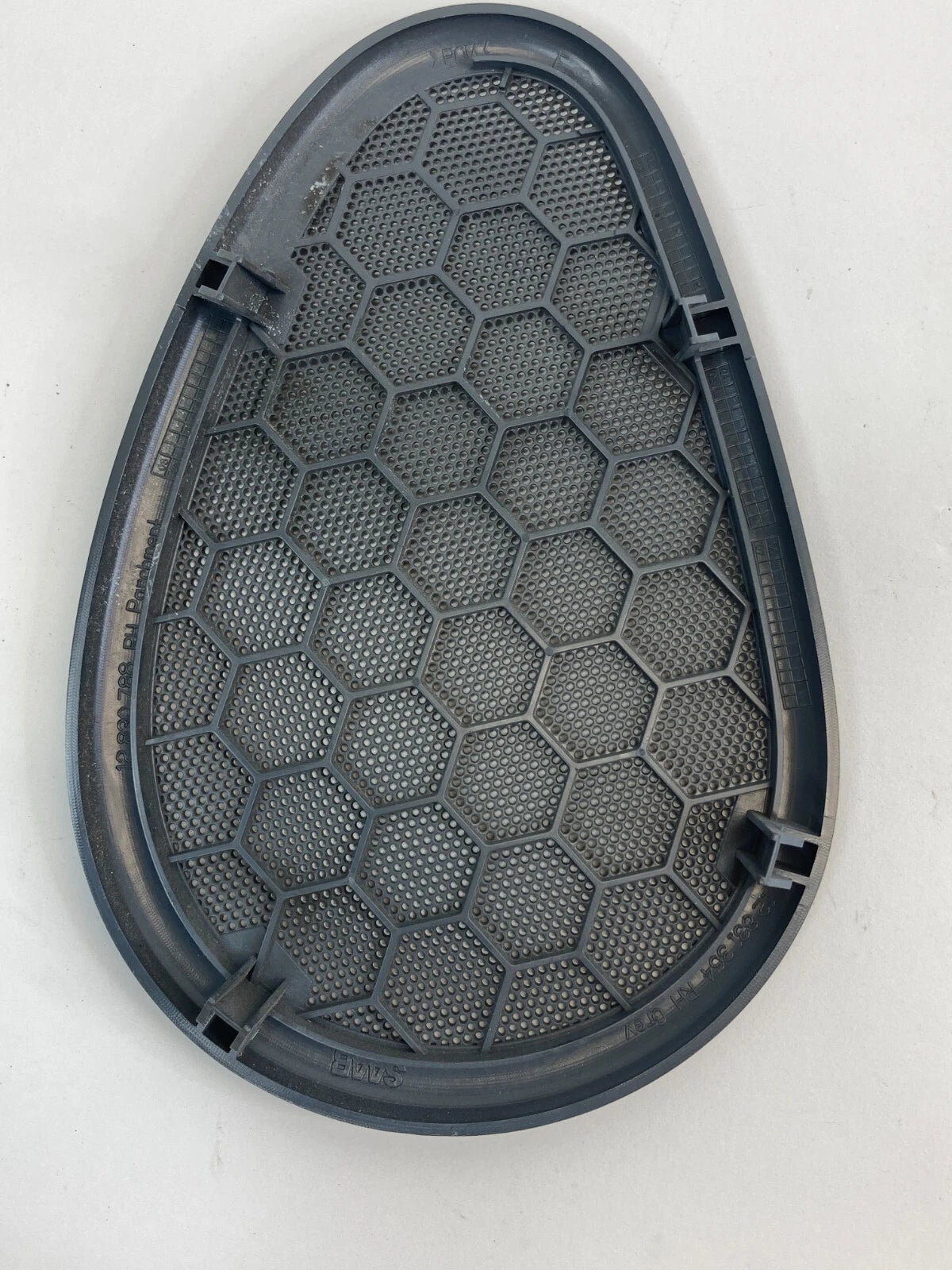 04-11 SAAB 9-3 CONVERTIBLE REAR RIGHT QUARTER PANEL SPEAKER GRILLE TRIM 12830788