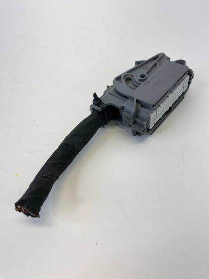 2017-2020 HYUNDAI ELANTRA 2.0L ABS ANTI LOCK BRAKE PUMP CONNECTOR PLUG HARNESS