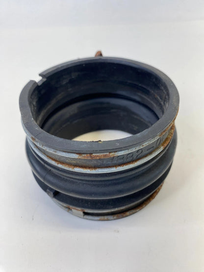 2007-2009 LEXUS RX350 3.5L ENGINE AIR CLEANER INTAKE HOSE DUCT TUBE 17882-0P040