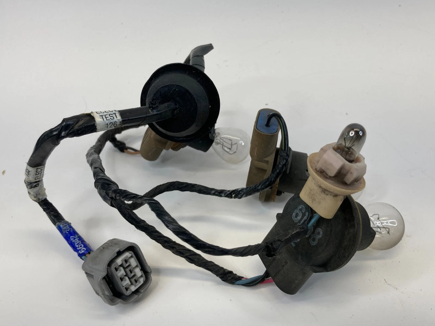 1997 1998 JEEP GRAND CHEROKEE REAR TAIL LIGHT TAILLIGHT HARNESS WIRE WIRING OEM