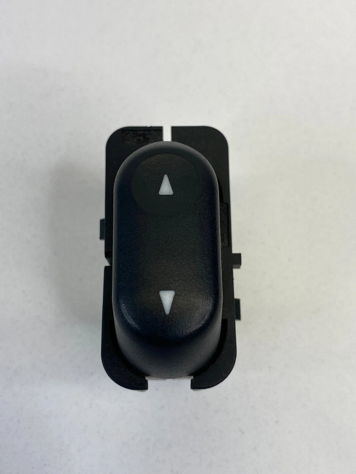 2000-2007 FORD TAURUS REAR LEFT DRIVER SIDE DOOR WINDOW CONTROL SWITCH YF1T14529