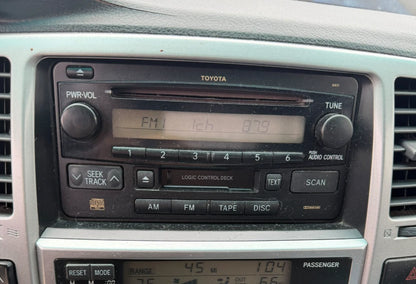 2003-2005 TOYOTA 4RUNNER AM FM RADIO RECEIVER 6 CD PLAYER UNIT OEM 86120-35220