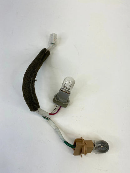 2000-2003 LEXUS RX300 REAR TAILLIGHT LAMP BULB SOCKET WIRING HARNESS PIGTAIL OEM