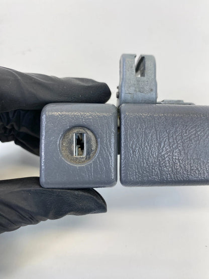 2001-2005 TOYOTA RAV4 GLOVE BOX LOCK LATCH COMPARTMENT HANDLE OEM