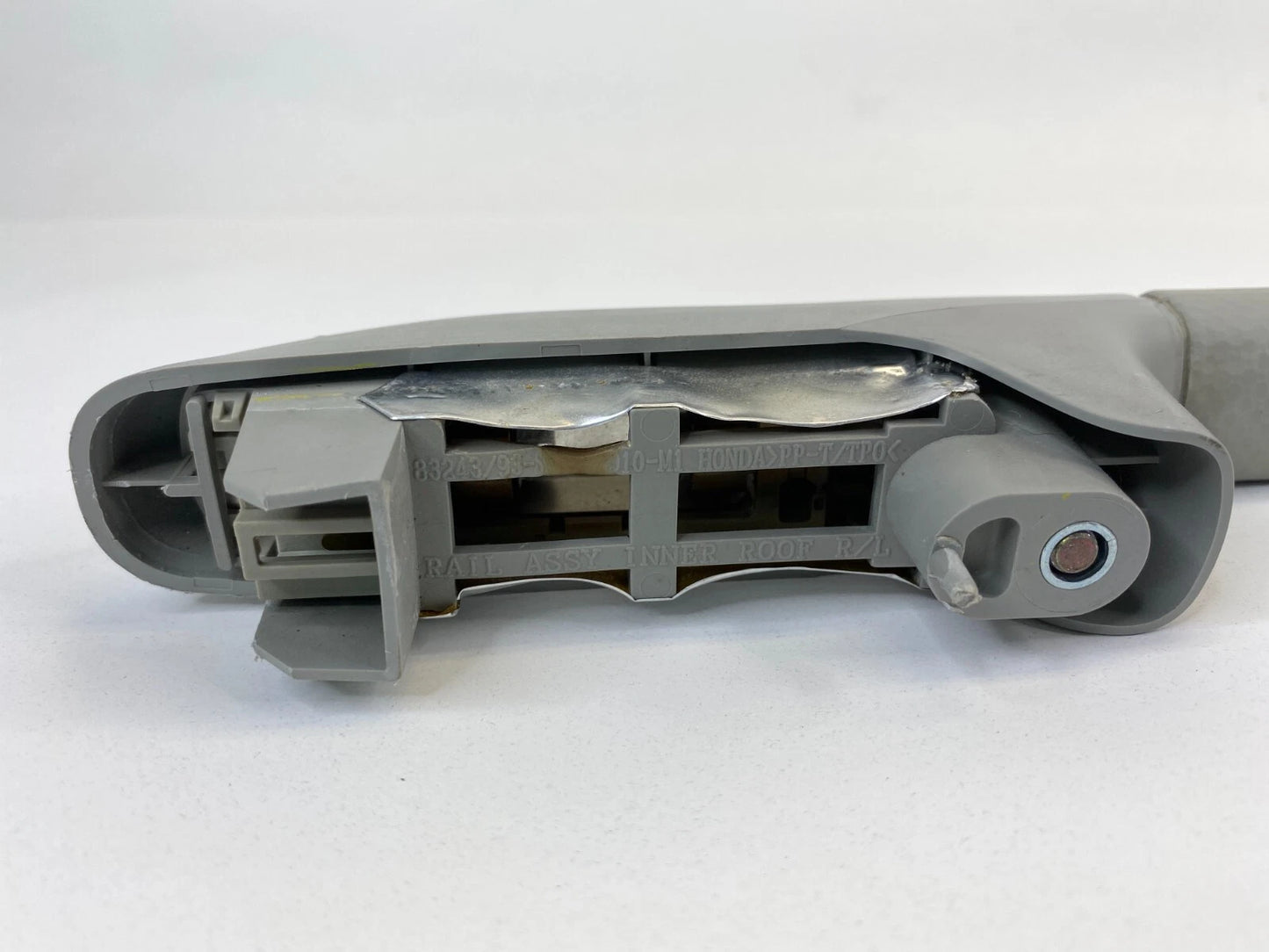 2003-2005 HONDA PILOT REAR LEFT 3RD ROW SEAT GRAB GRAP HANDLE ASSIST BAR OEM