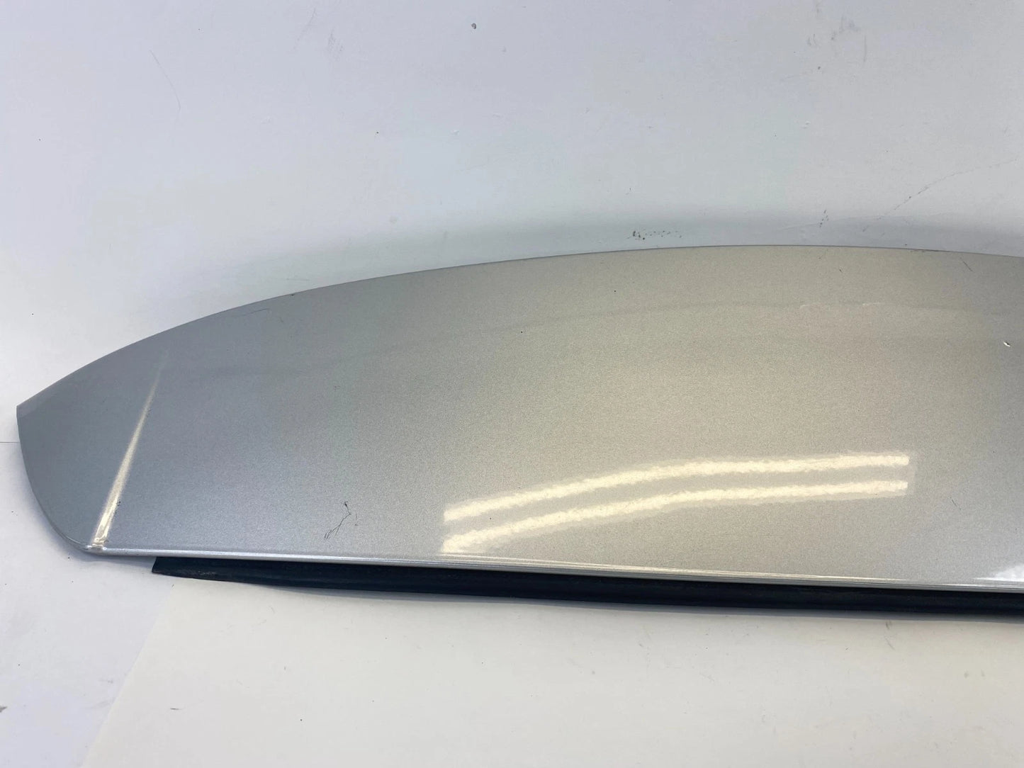 2008-2017 BUICK ENCLAVE TRUNK LIFTGATE LID SPOILER W/ THIRD BRAKE LIGHT 25830652