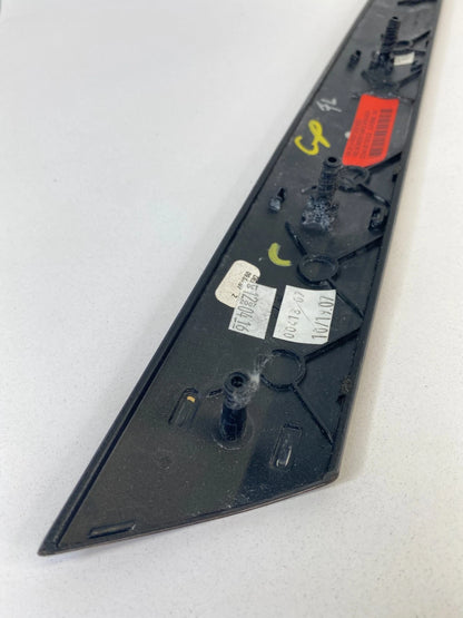 06-10 MERCEDES-BENZ R350 FRONT LEFT INTERIOR DOOR TRIM MOLDING BEZEL A2517200522