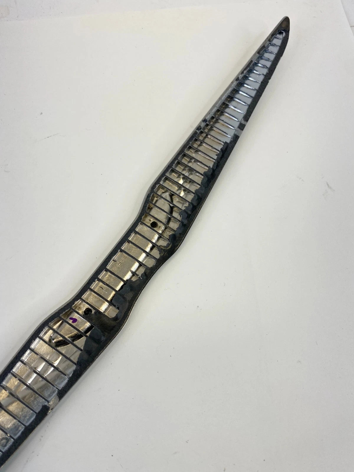 2015-2017 Chrysler 200 SEDAN Rear Trunk Lid Logo Emblem Nameplate Badge OEM