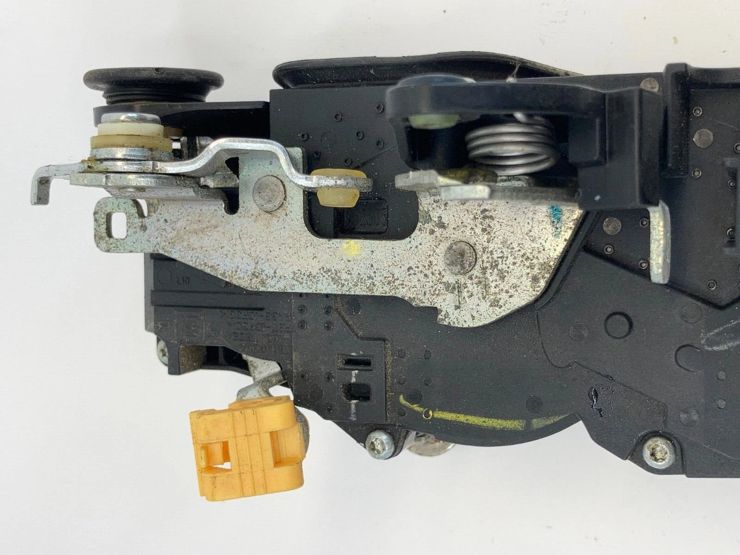 2004-2006 CADILLAC SRX REAR LEFT SIDE DOOR LOCK LATCH ACTUATOR L15817023 OEM