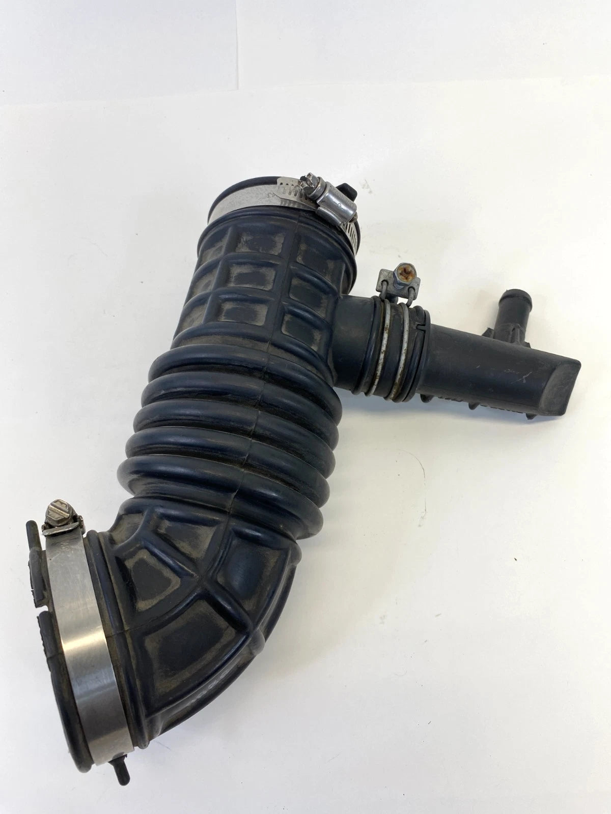 2013-2019 NISSAN SENTRA 1.8L ENGINE AIR INTAKE HOSE CLEANER DUCT PIPE TUBE OEM