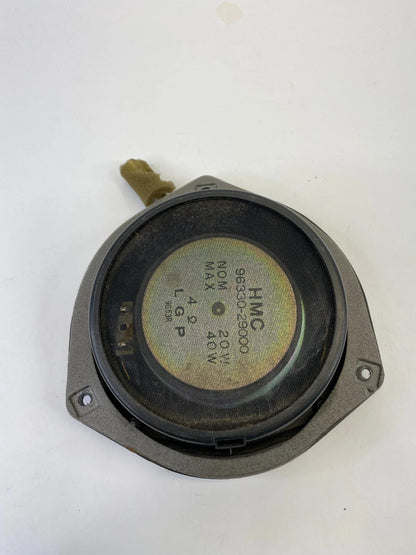 1996-2000 HYUNDAI ELANTRA SEDAN FRONT RIGHT DOOR SPEAKER SOUND 96330-29000 OEM