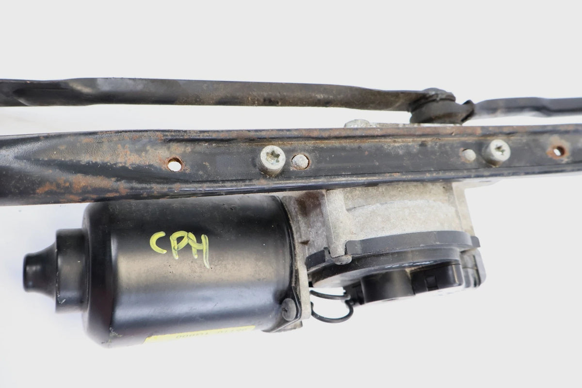 06-11 KIA RIO FRONT WINDSHIELD WIPER MOTOR AND LINKAGE ASSEMBLY OEM 98110-1G000