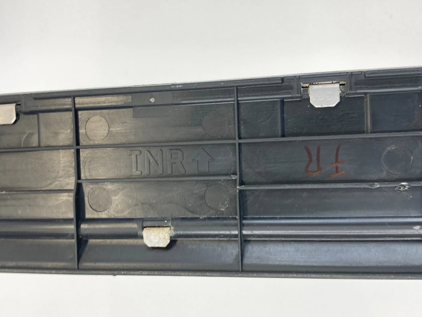 2009-2014 NISSAN MAXIMA FRONT RIGHT SIDE DOOR SILL SCUFF STEP PLATE TRIM OEM
