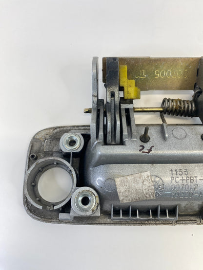 2000-2004 Toyota Avalon Front Left Driver Exterior Outer Door Handle Assembly